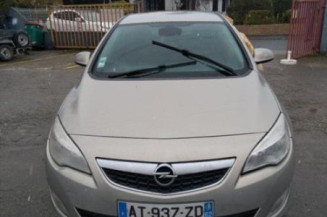 Feu arriere principal gauche (feux) OPEL ASTRA J