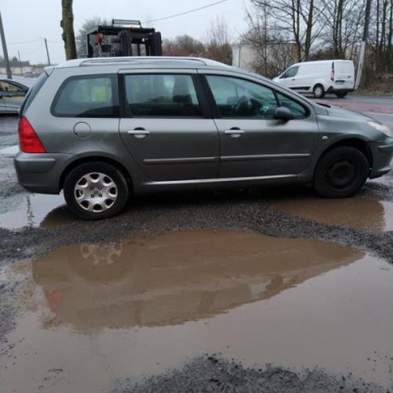 Bouton de coffre PEUGEOT 307 Photo n°5