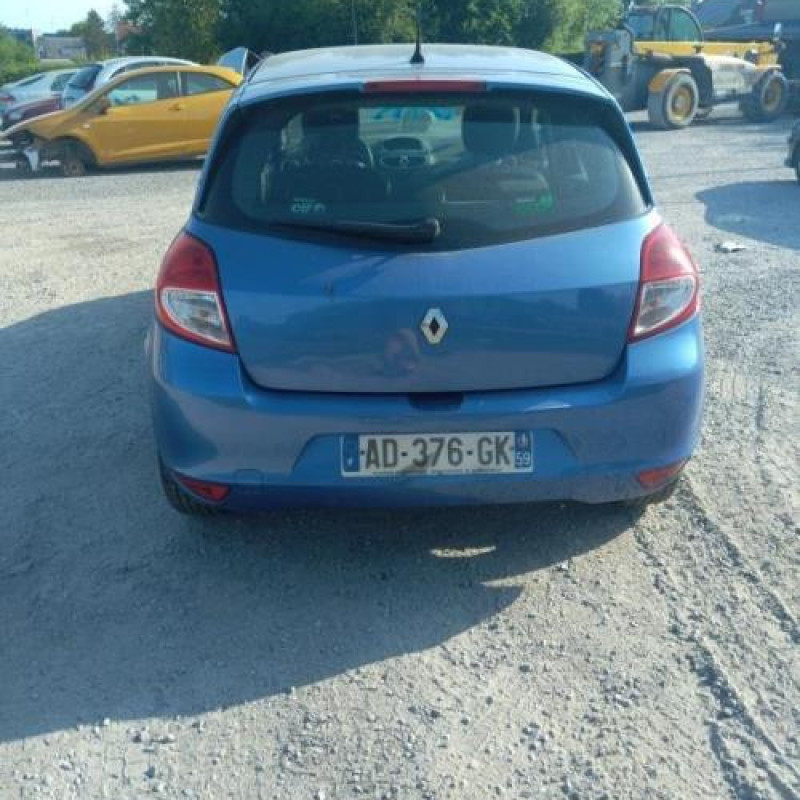 Moteur essuie glace arriere RENAULT CLIO 3 Photo n°4