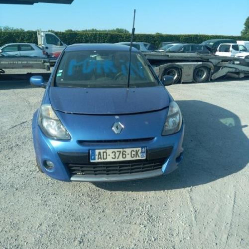 Moteur essuie glace arriere RENAULT CLIO 3 Photo n°11