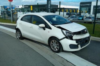 Feu arriere secondaire droit (feux) KIA RIO 3