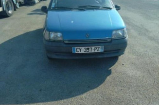 Optique avant principal droit (feux)(phare) RENAULT CLIO 1