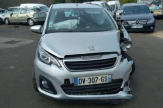 Fermeture de capot PEUGEOT 108