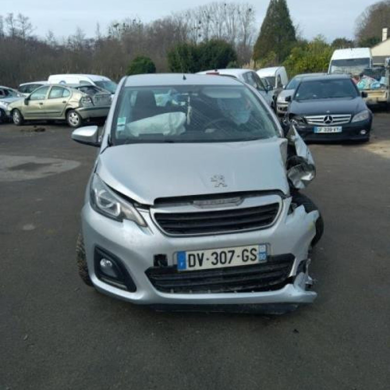 Poignee porte arriere gauche PEUGEOT 108 Photo n°4