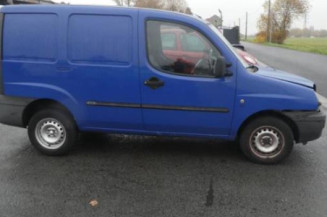 Aile avant droit FIAT DOBLO 1