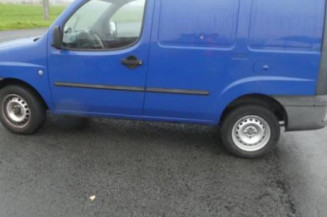 Aile avant droit FIAT DOBLO 1