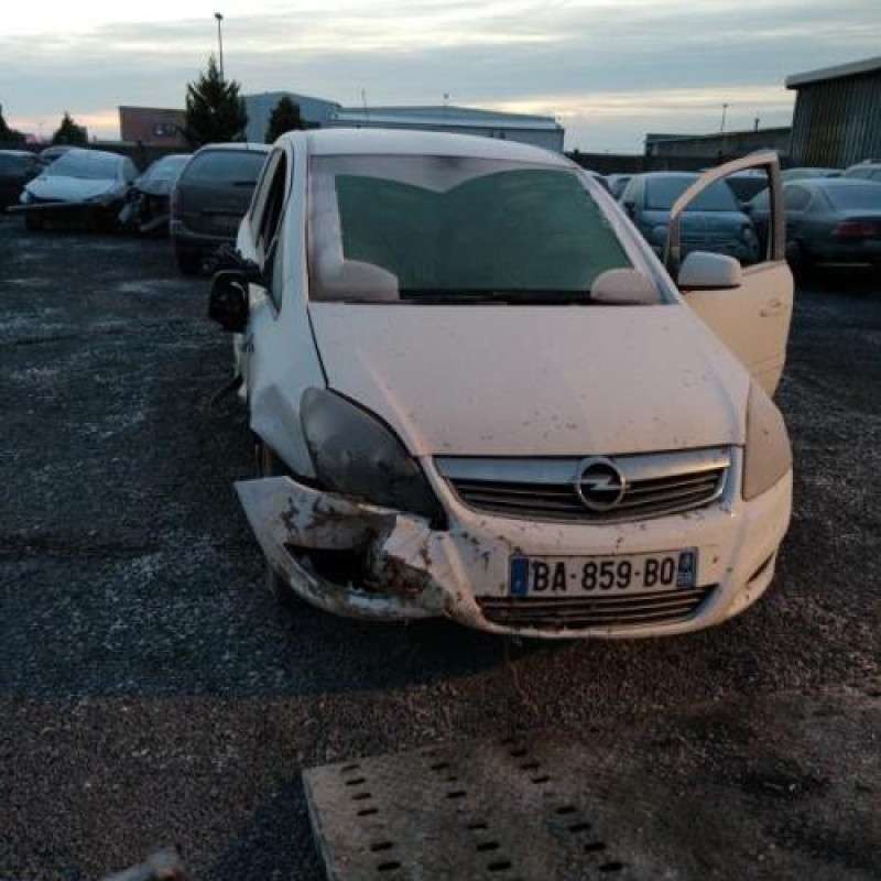 Custode arriere droit OPEL ZAFIRA B Photo n°4