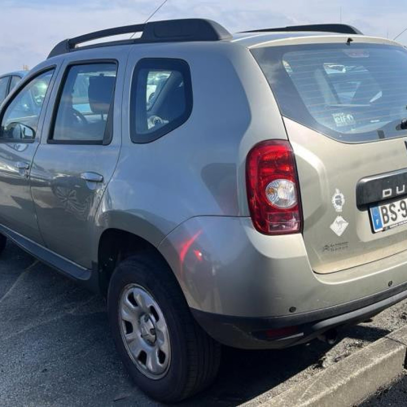 Trappe d'essence DACIA DUSTER 1 Photo n°8