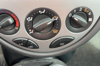 Poignee interieur avant droit FORD FOCUS 1