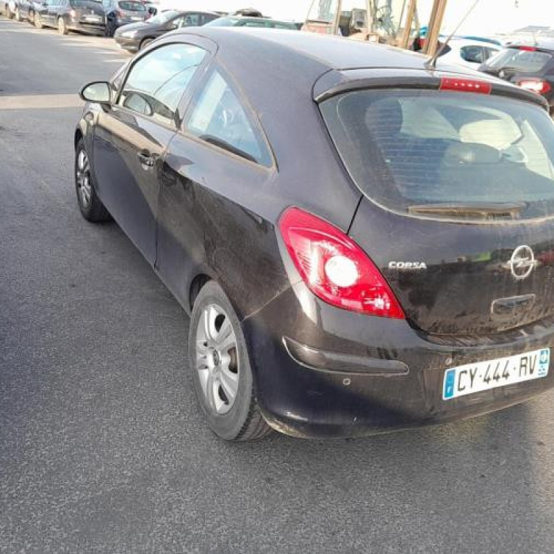 Bouton de warning OPEL CORSA D Photo n°8