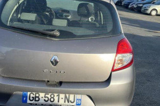 Calculateur RENAULT CLIO 3