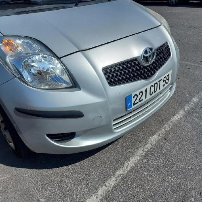 Poignee porte arriere gauche TOYOTA YARIS 2 Photo n°5