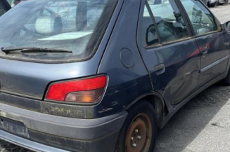 Porte avant gauche PEUGEOT 306