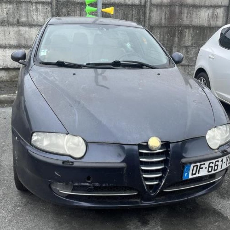 Capot ALFA ROMEO 147 Photo n°8