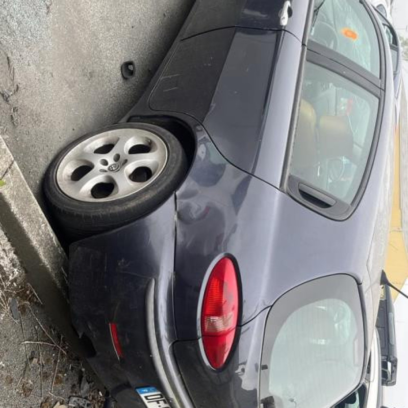 Pretensionneur de ceinture avant gauche ALFA ROMEO 147 Photo n°7