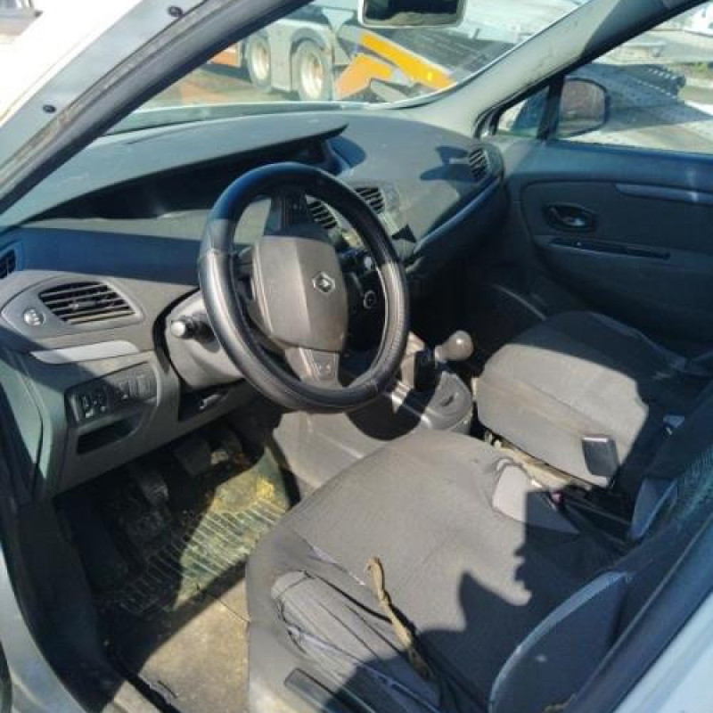 Boite de vitesses RENAULT SCENIC 3 Photo n°6