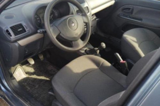 Poignee interieur arriere gauche RENAULT CLIO 2