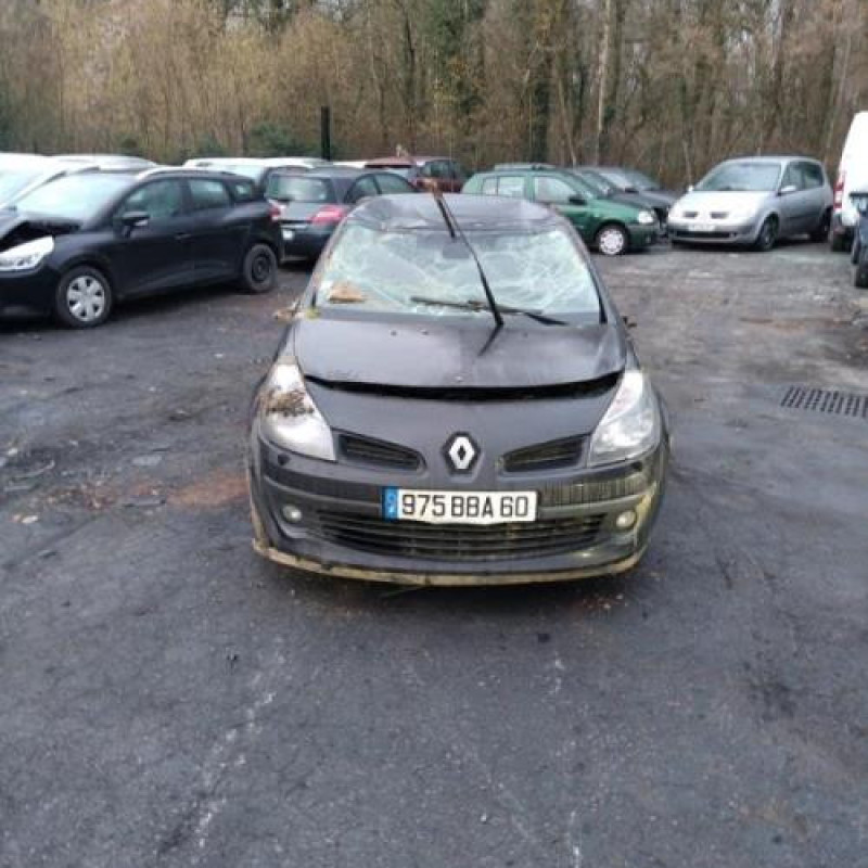 Boitier UCH RENAULT CLIO 3 Photo n°4