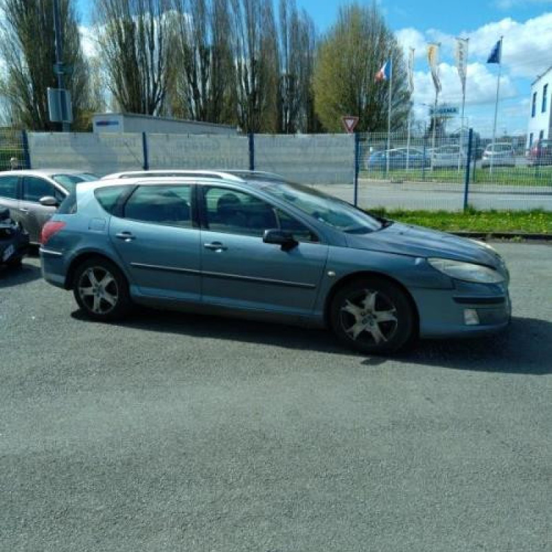 Pare choc arriere PEUGEOT 407 Photo n°8