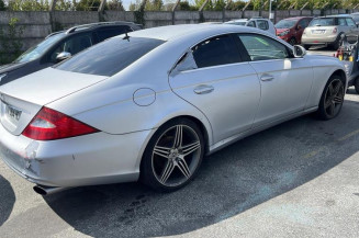 Vitre avant droit MERCEDES CLASSE CLS 219