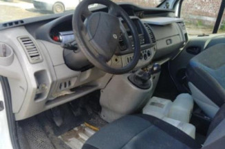 Vitre avant droit RENAULT TRAFIC 2