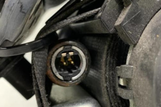 Pretensionneur de ceinture avant droit RENAULT MEGANE 3