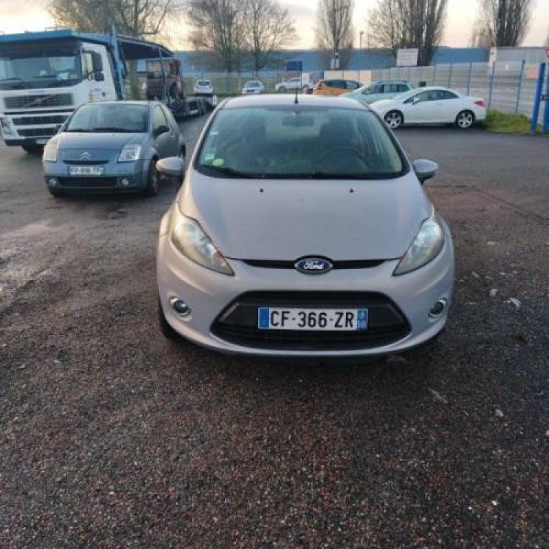 Poignee porte arriere droit FORD FIESTA 6 Photo n°4