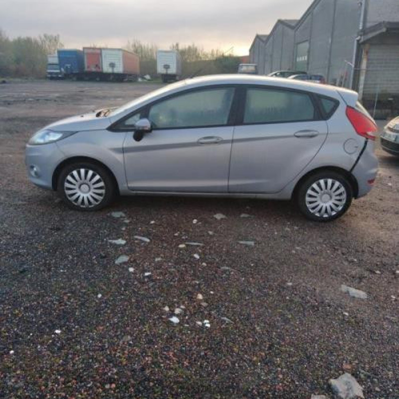 Poignee porte arriere droit FORD FIESTA 6 Photo n°7