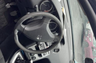 Pretensionneur de ceinture avant droit PEUGEOT 308 1