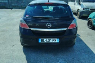 Custode arriere gauche (porte) OPEL ASTRA H