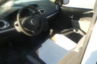 Plage arriere RENAULT CLIO 3