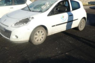 Boitier UCH RENAULT CLIO 3