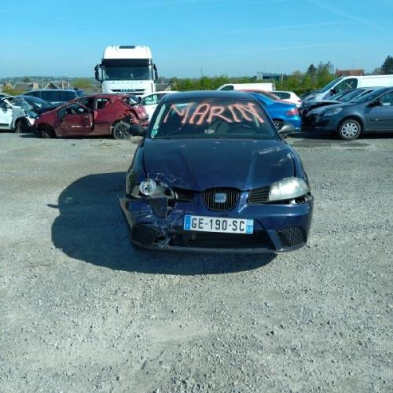 Pretensionneur de ceinture avant droit SEAT IBIZA 3 Photo n°4