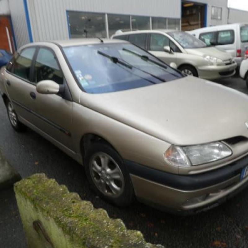 Porte arriere gauche RENAULT LAGUNA 1 Photo n°7