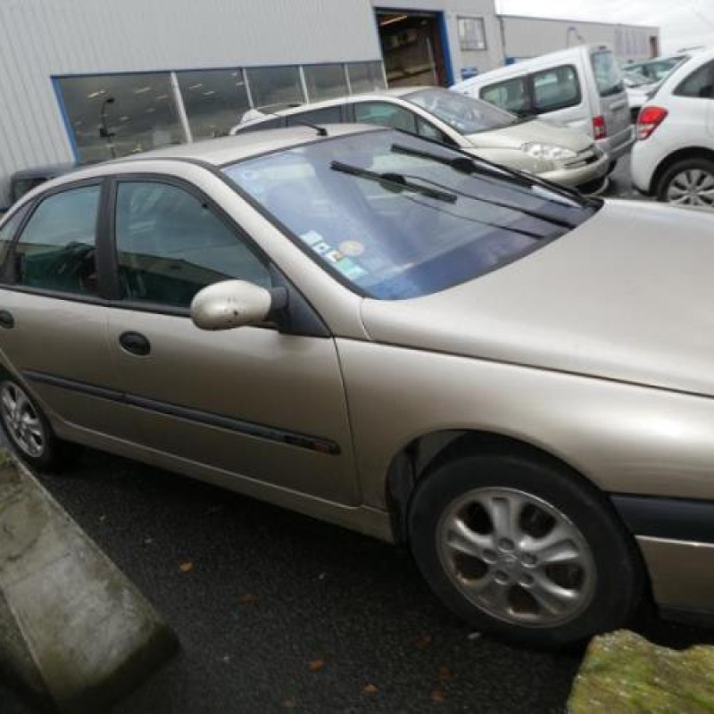 Porte arriere gauche RENAULT LAGUNA 1 Photo n°12