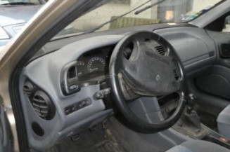 Interrupteur de leve vitre arriere droit RENAULT LAGUNA 1