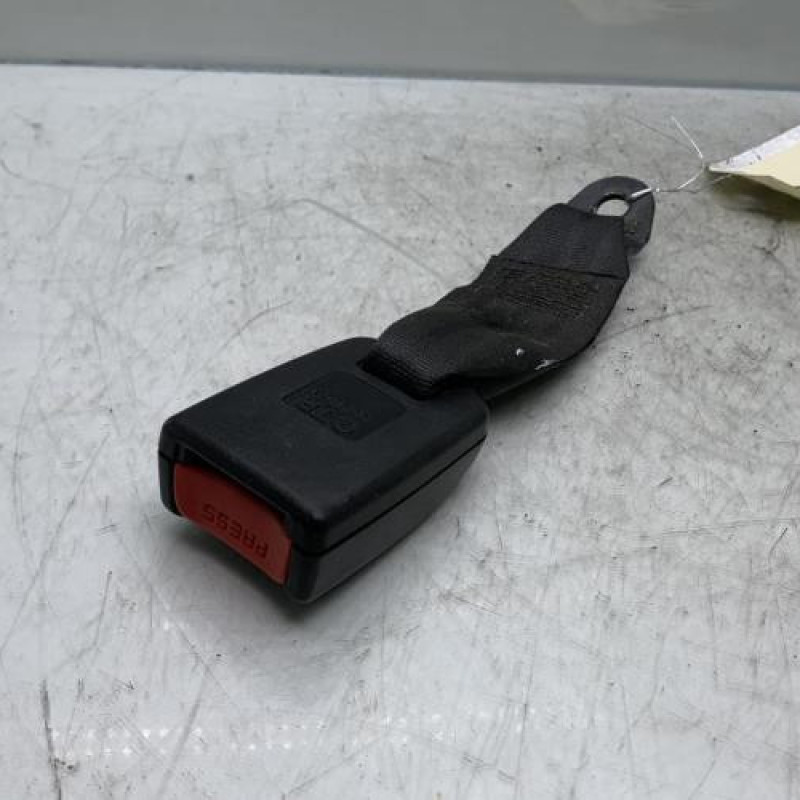 Attache ceinture arriere centrale HYUNDAI SONATA 4 Photo n°2