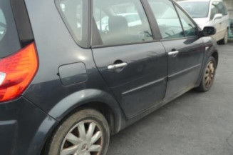 Boitier UCH RENAULT SCENIC 2