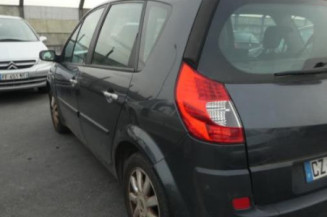 Boitier UCH RENAULT SCENIC 2