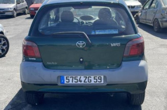 Feu arriere stop central TOYOTA YARIS 1