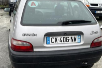 Poignee interieur avant droit CITROEN SAXO