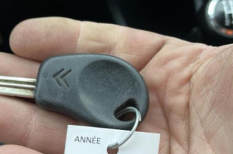 Poignee interieur avant droit CITROEN SAXO