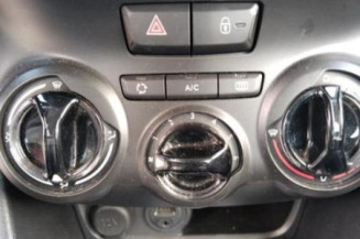 Autoradio d'origine PEUGEOT 208 1