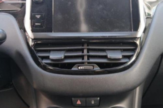 Autoradio d'origine PEUGEOT 208 1