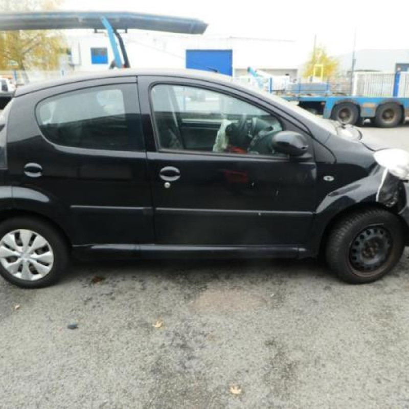 Capot CITROEN C1 1 Photo n°9