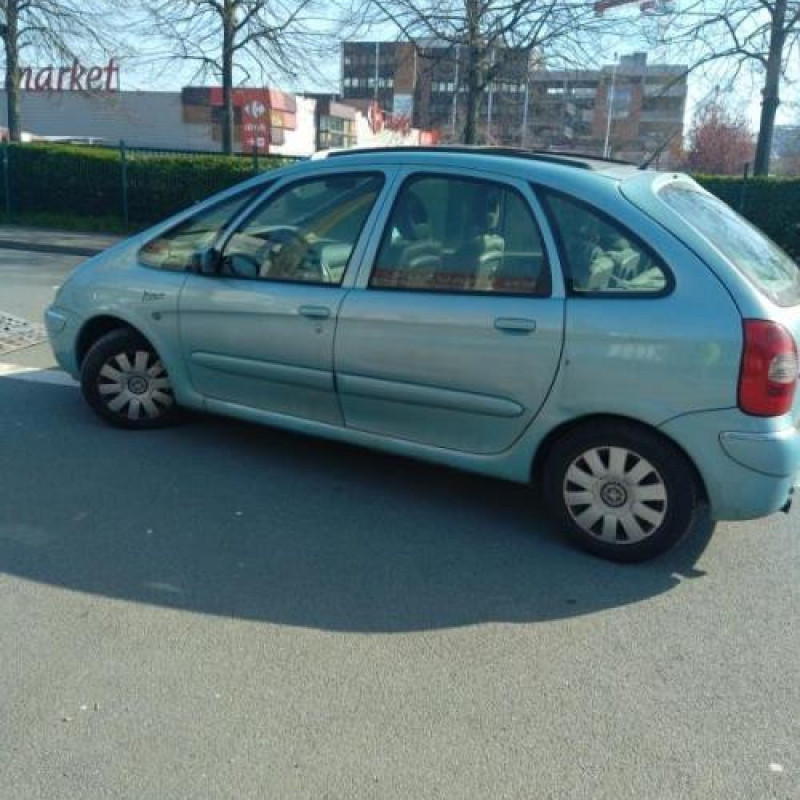 Face avant CITROEN XSARA PICASSO Photo n°6