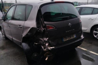 Anti brouillard gauche (feux) RENAULT SCENIC 3