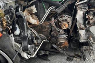 Moteur essuie glace arriere RENAULT CLIO 5