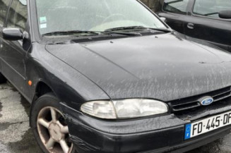 Feu arriere principal gauche (feux) FORD MONDEO 1