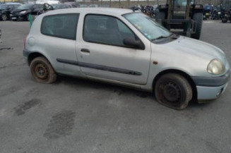 Pompe à carburant RENAULT CLIO 2